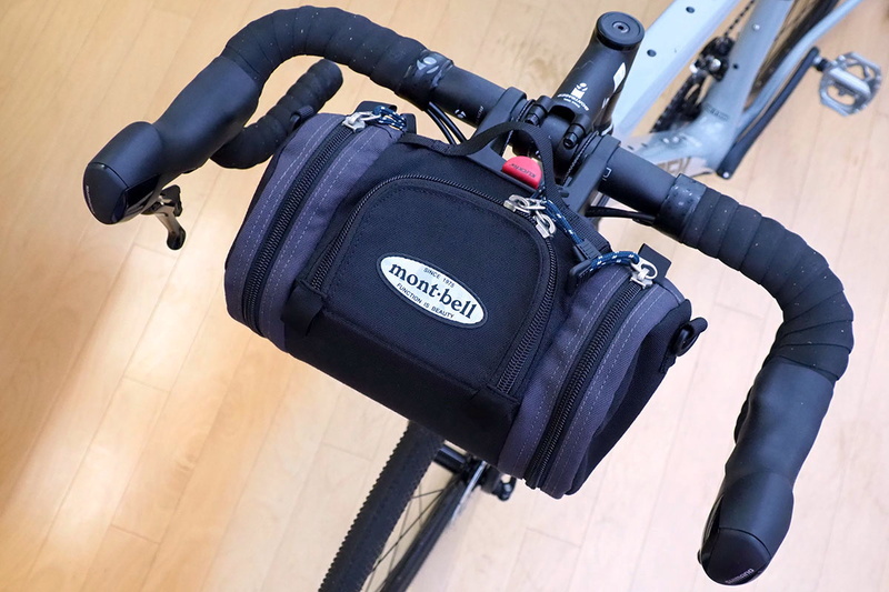 結果、ワンタッチ脱着の便利なフロントバッグとして使えるように♪　好みのバッグをKLICKfix対応にできるというわけです。