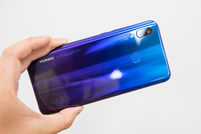 HUAWEI nova 3