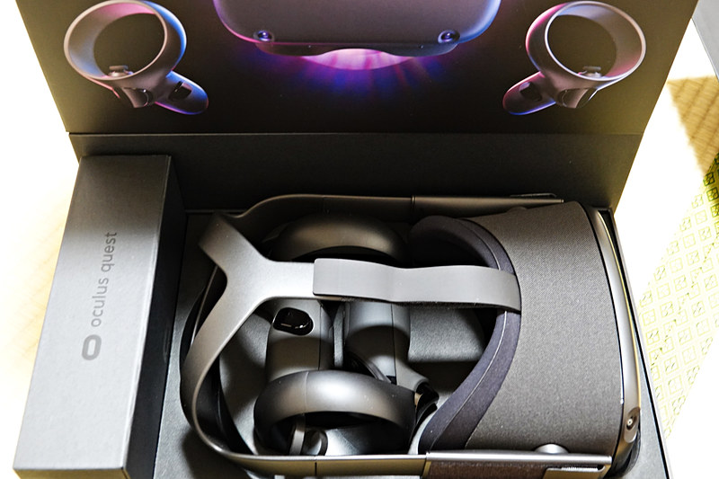 発売日の翌々日に届いたOculus Quest