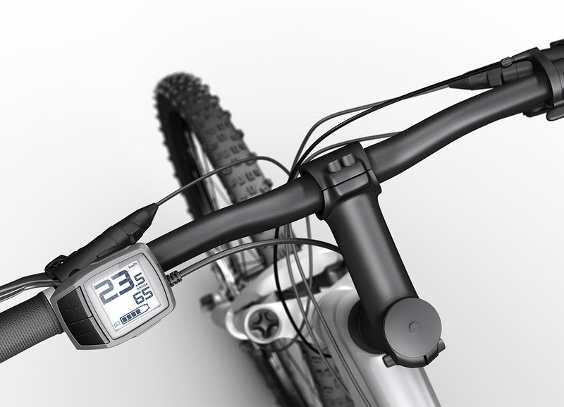 2020年に日本発売が予定されているBOSCH製ドライブユニット「Performance Line CX」。ヨーロッパでe-MTBの爆発的なブームを生み出した同名のドライブユニットの新型で、2020年に世界同時発売されます。「Gen.4CX」とも呼ばれるそう。ディスプレイ部は「Purion」と呼ばれ、一体化・小型化されています。PurionにもUSB端子はありますが、USB給電機能はないそうです。新型Performance Line CXに対応したサードパーティ製のUSB充電機器に期待ですね。