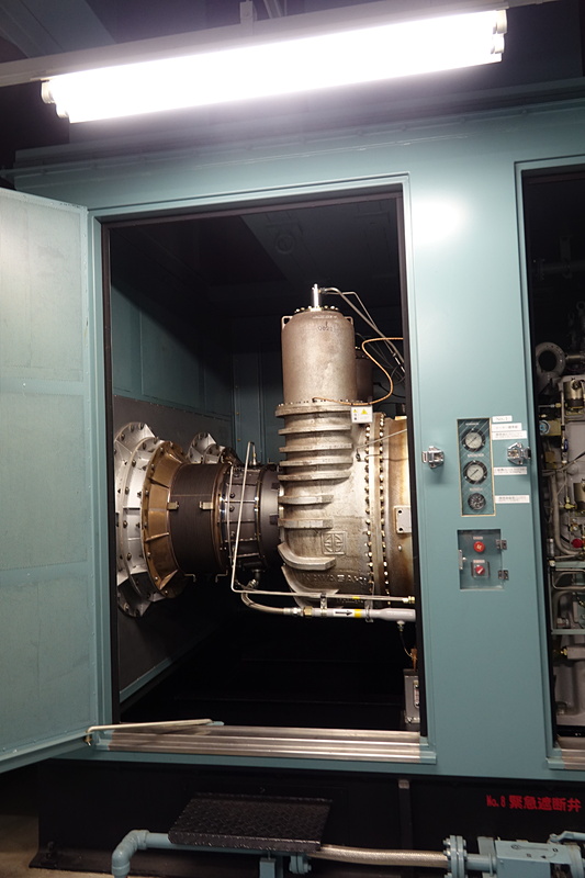 川崎重工製ガスタービンエンジン