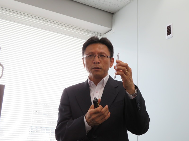 シャープ 研究開発事業本部 材料・エネルギー研究所 第三研究室 課長の中野雅行氏