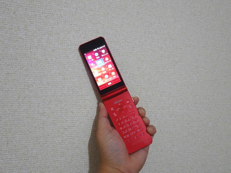 ドコモの2019年夏モデル「F-03L」