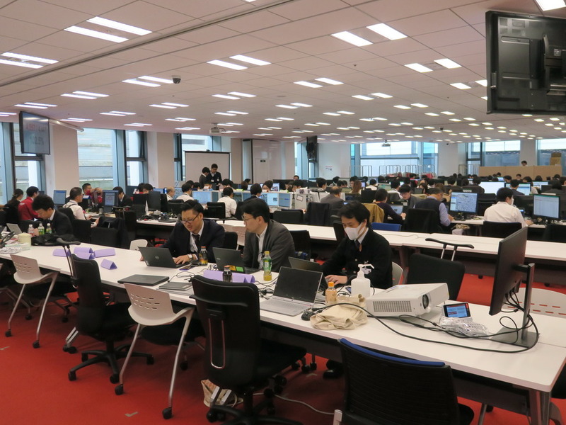 2018年12月7日には基地局の設置場所の交渉などを行なうオペレーションセンターも公開され、順調に確保が進んでいると話していたが……