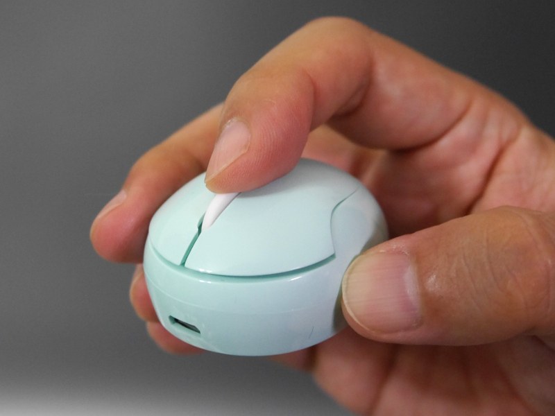 ホイール部はかなり幅が薄いが、操作性はとくに問題ない