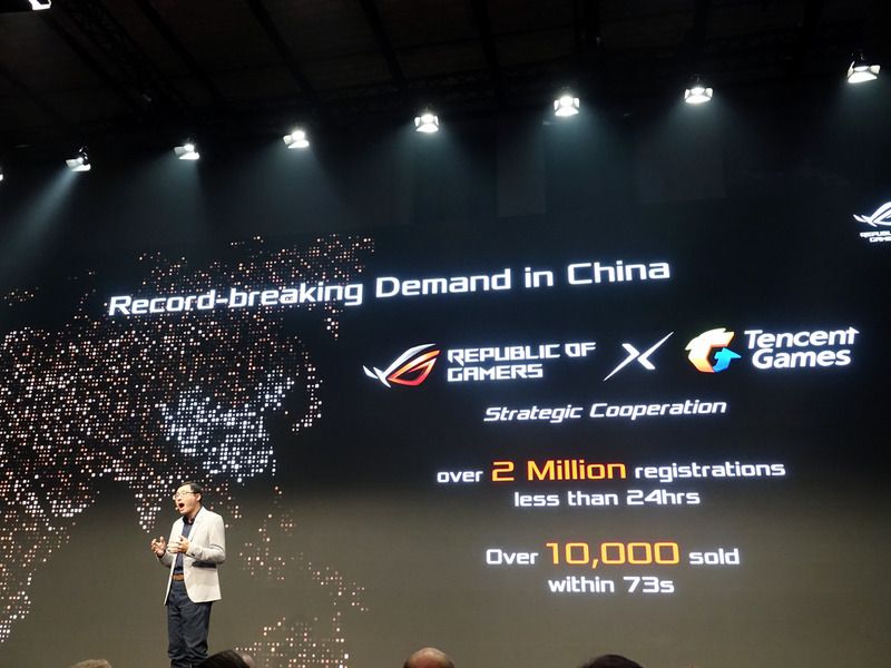 先行して発売された中国の状況も紹介された