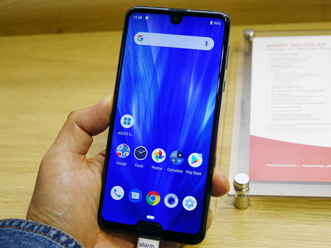 AQUOS スマートフォン 3台セット AQUOS ケータイ3 ソフトバンクの特長｜AQUOS：シャープ