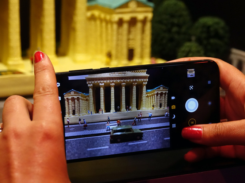 標準カメラは48メガピクセル