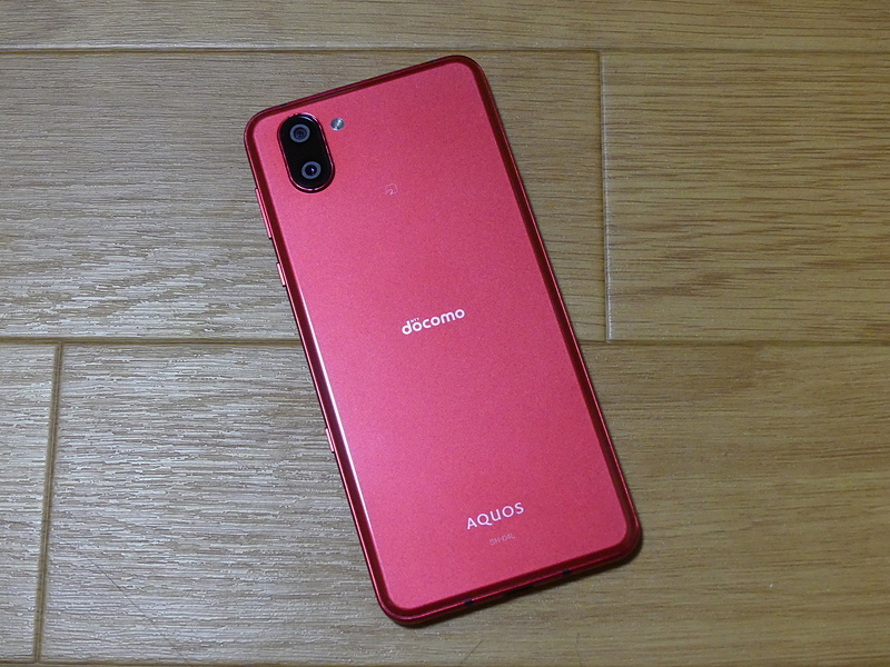ドコモのAQUOS R3 SH-04Lを買いました