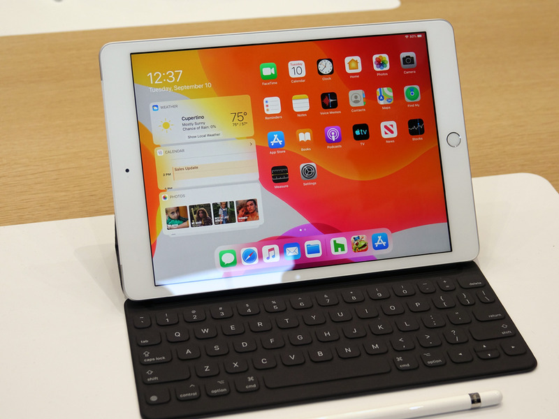 SmartKeyboardを装着したところ