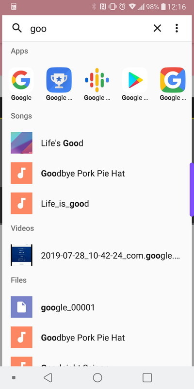 ポップアップする検索窓にキーワードを1文字ずつ入力していくことで候補を絞り込んでいける