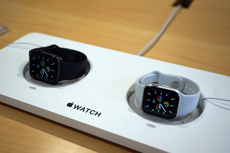 Apple Watch Series 5