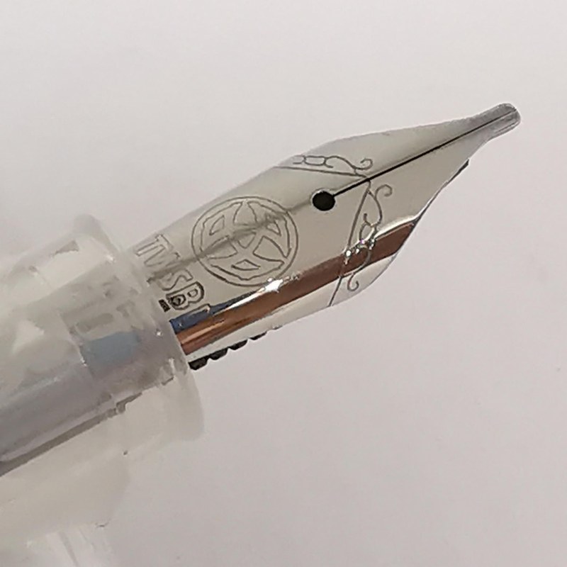 筆者の購入したツイスビーゴースモークはM（中字）だ