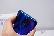 UQ mobileから「OPPO A5 2020」、4眼カメラに5000mAhバッテリー