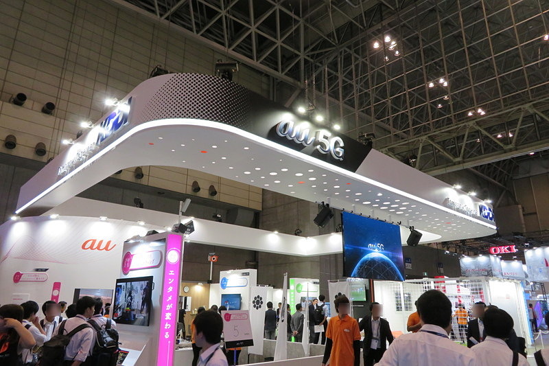 KDDIのブース