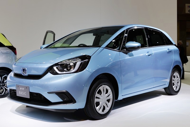 新型「フィット」（BASIC）