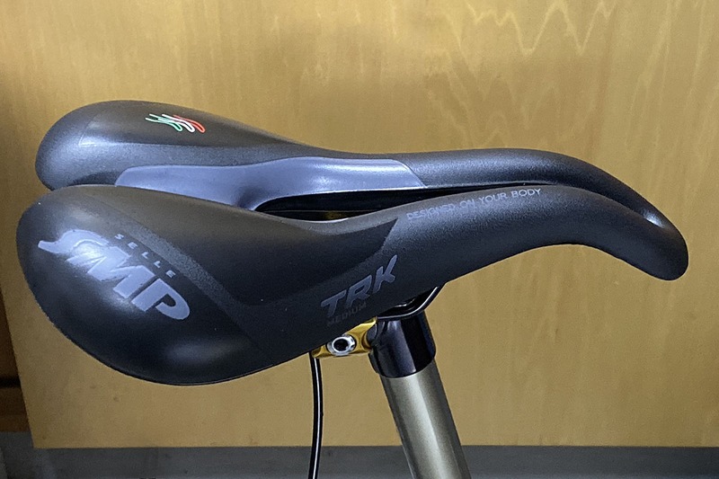 自転車に取り付けた様子。