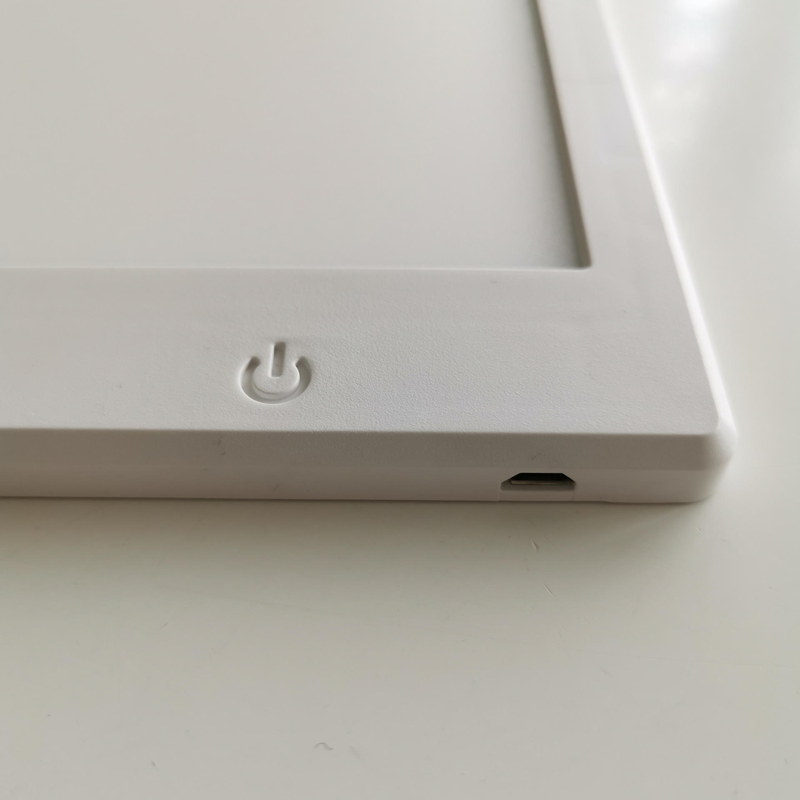 電源オンオフスイッチが取り付けられている