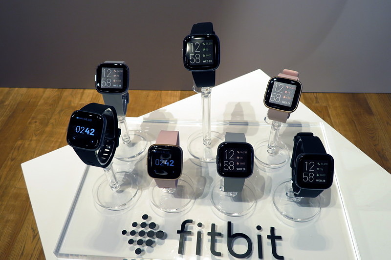 日本で9月に発売されたFitbitの「Versa 2」