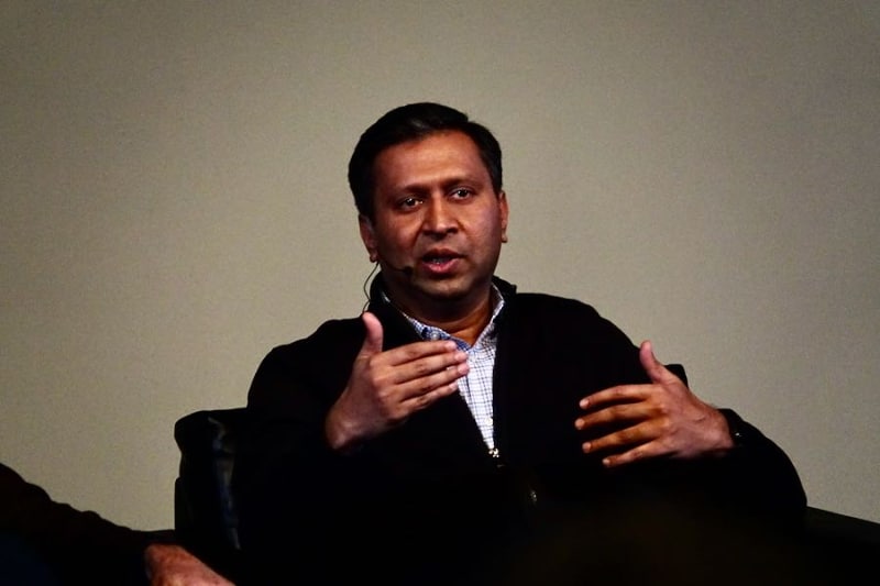 アベイ・パラスニス氏