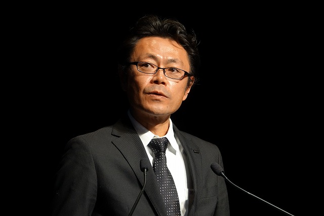 KDDI 前田大輔氏