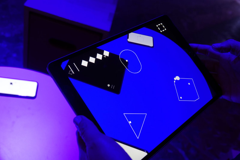 ARプレイにも対応。この場合、オブジェクトは置いた場所から動かない。ユーザー自身が移動して、視点を変えてプレイする