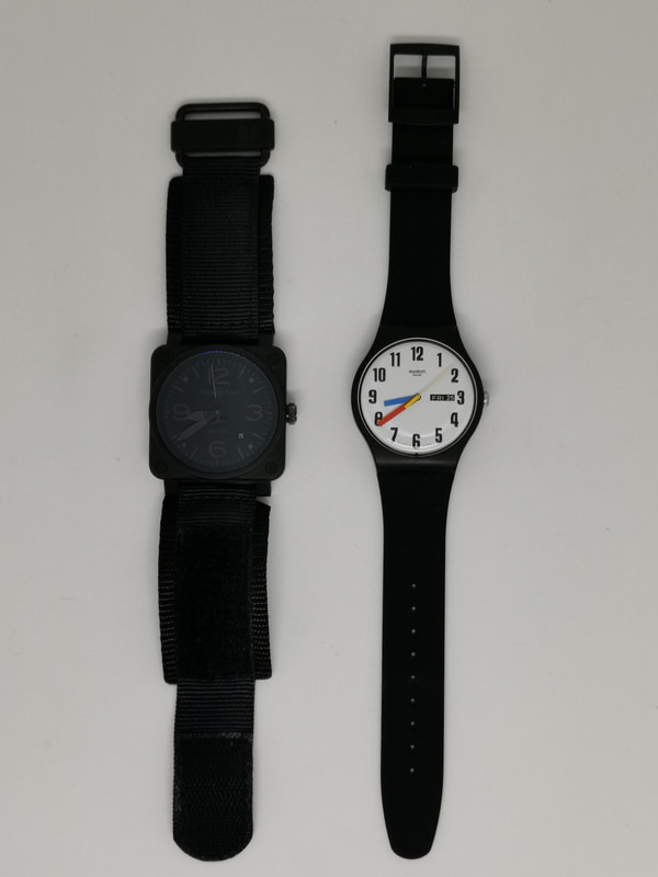 視認性命のSwatch Elementary（右）と見えにくいのが命のBell & RossのスティルスWatch（左）。好対照だ