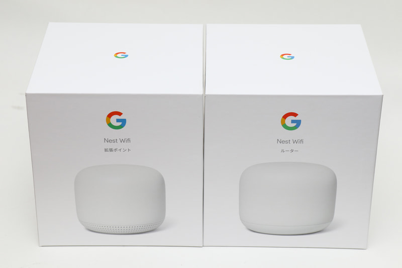 それぞれ最近の高価なIT機器に多い上質な箱に入っている