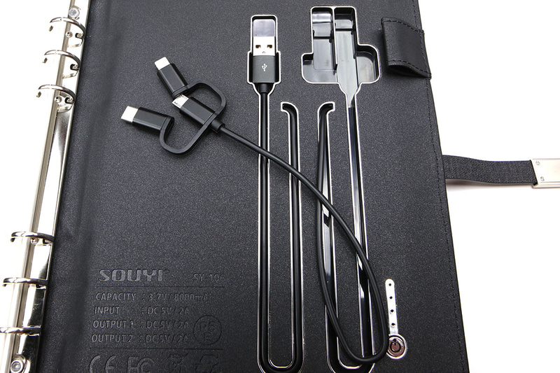 モバイルバッテリーを内蔵したA5サイズのリフィルノートカバー、ソウイジャパン「充電ノート SY-106」をレビューしました。