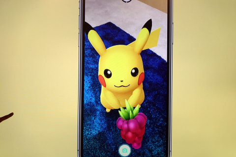 Pokemon Goに 相棒と冒険 ひいきのポケモンと探検できるように ケータイ Watch