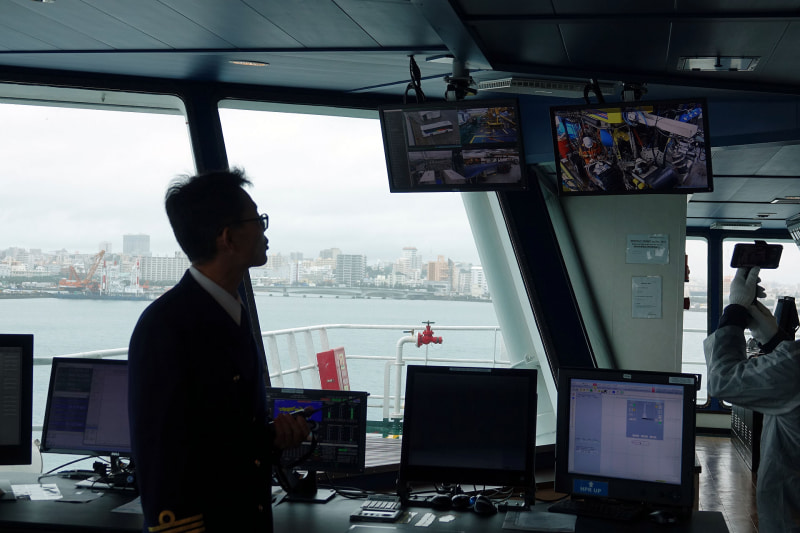 船内各所のカメラが捉えた映像もブリッジで確認できる