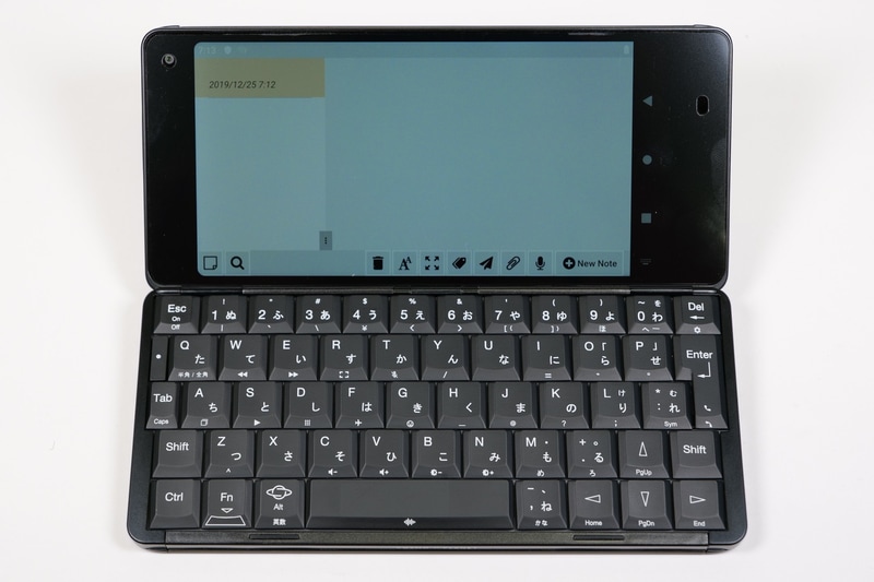 プリインストールされる「Notes」アプリ