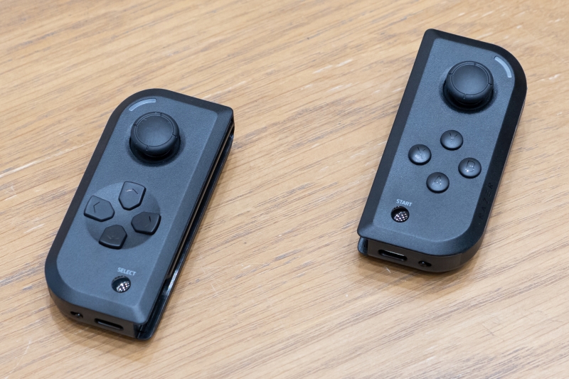 Joy-Conっぽいフォルム。方向スティックやLRボタンなど、キーは一通り揃っている