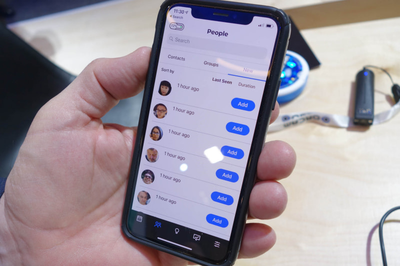 履歴の「New」が未登録の人なので、そこで登録すれば、次回会ったときに名前が通知されるようになる