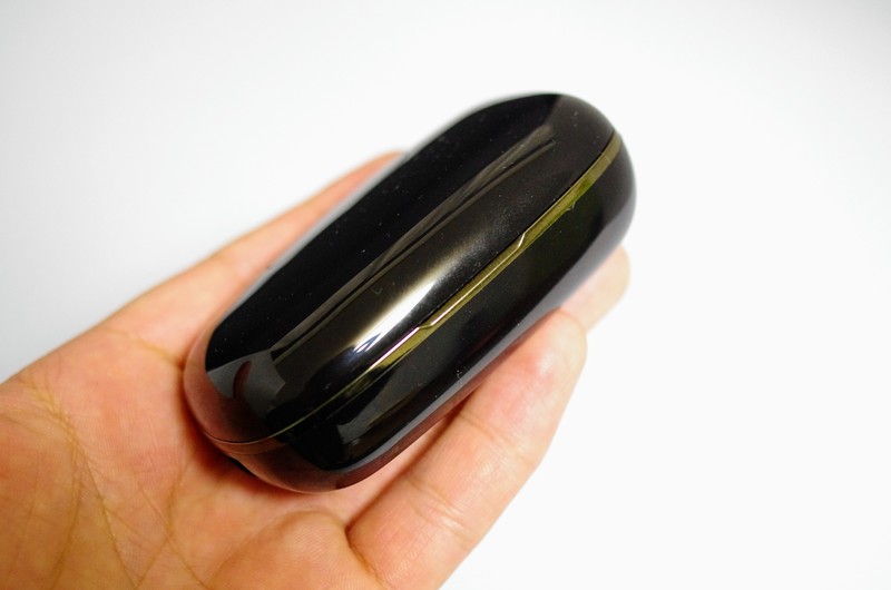 充電ボックスを開ける引っかかりが小さく開けづらいと感じた