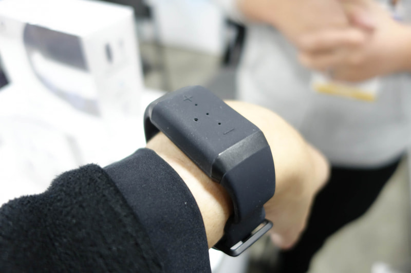 Buzz。非常にシンプルなデバイスだ