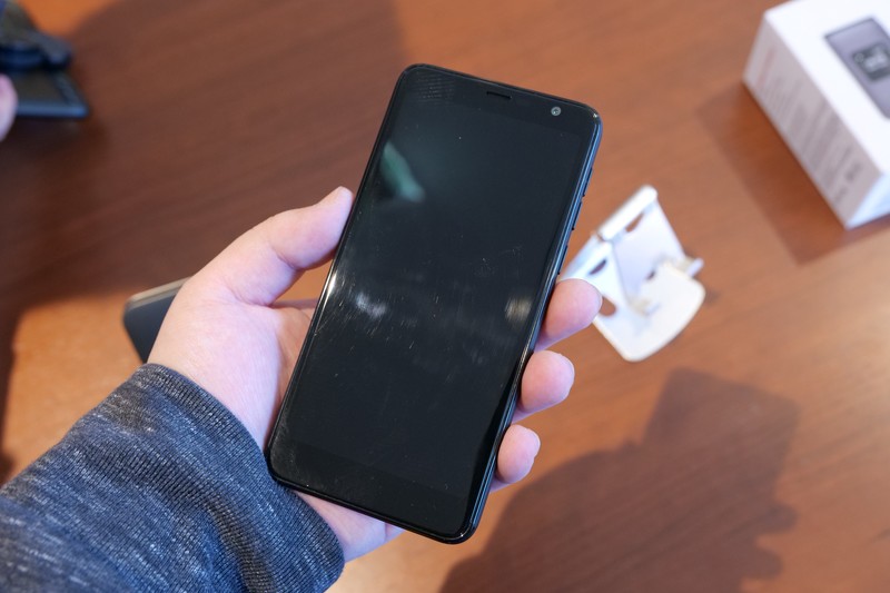 スマートフォンのモックアップ