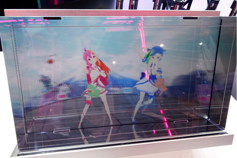 裸眼立体視ディスプレイ「Looking Glass」