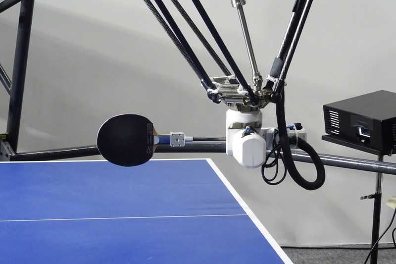 ストレート以外の返球も可能