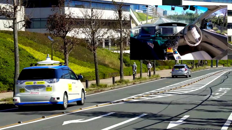 運転席無人で公道を時速30kmで自動運転する実証実験
