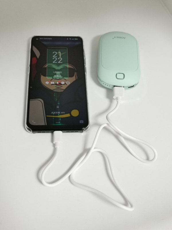 5V2Aの充電機能は昨今の大型バッテリーのスマホにはありがたい