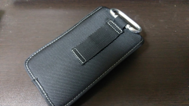 裏面の素材は割とハード