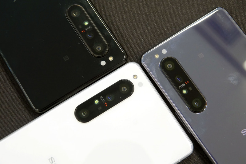 Xperia 1 IIのトリプルカメラ