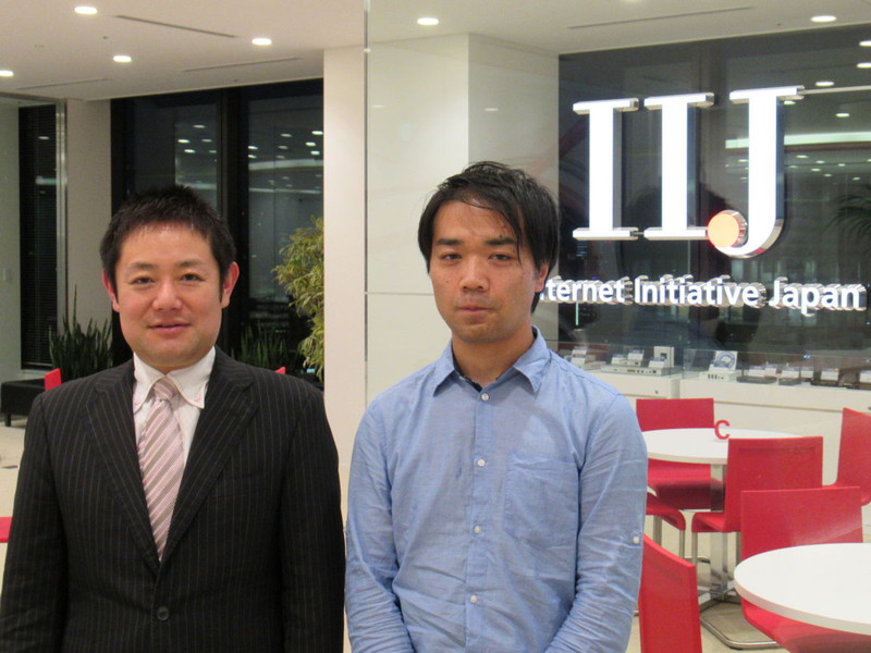 インターネットイニシアティブ 小路麗生氏（左）と高舘洋介氏（右）
