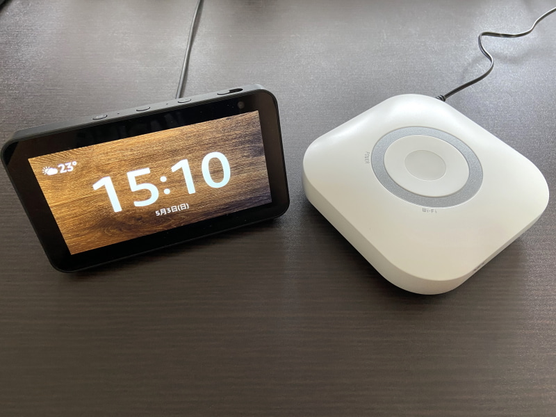 オンライン帰省を実現するため、スマートスピーカーとLTEホームルータ―を用意