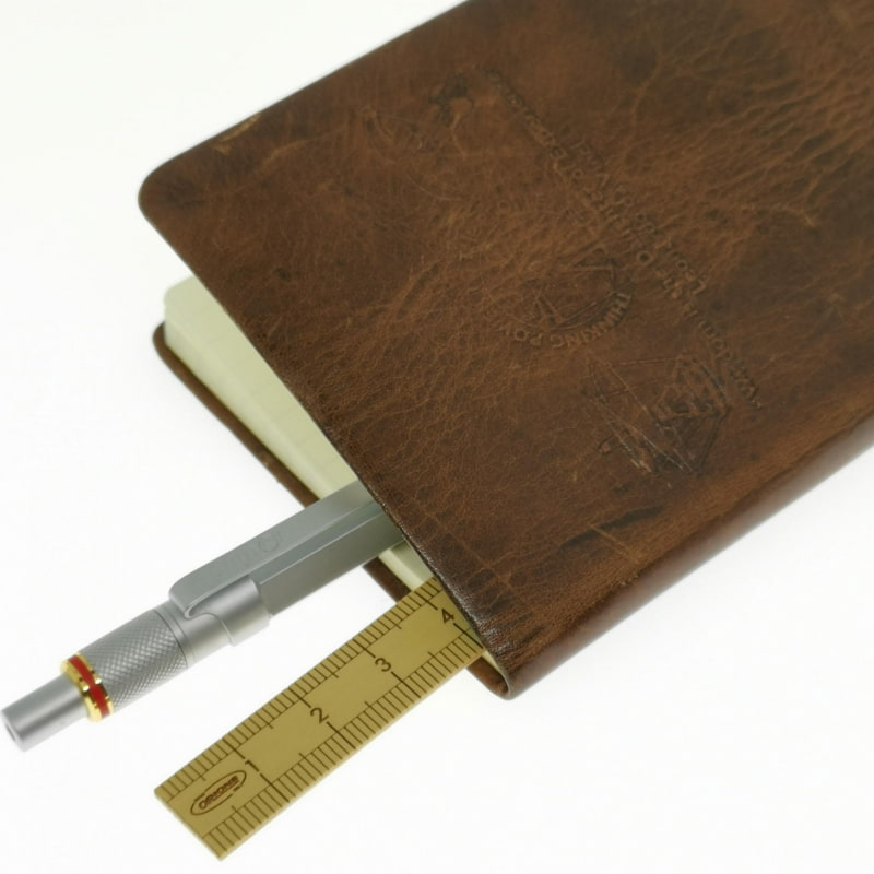 小振りの手帳のブックマークとしても使えそうな10㎝の竹ものさしを買った