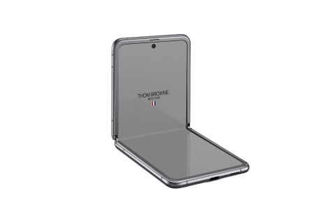 折りたたみスマホ「Galaxy Z Flip」のThom Browneモデルが登場、27万円