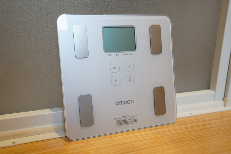 ほかによりコンパクトな製品もあるが、このHBF-230Tも十分に小さい