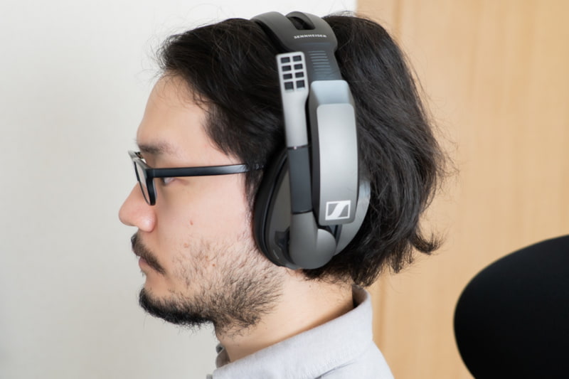 ブームマイクを上げると自動でミュートする機能も地味にうれしい