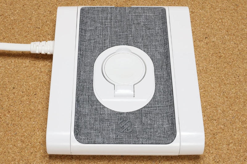 Apple Watch用充電モジュールのApple Watch用磁気チャージャ（Scosche BaseLynx Magnetic Charger for Apple Watch）